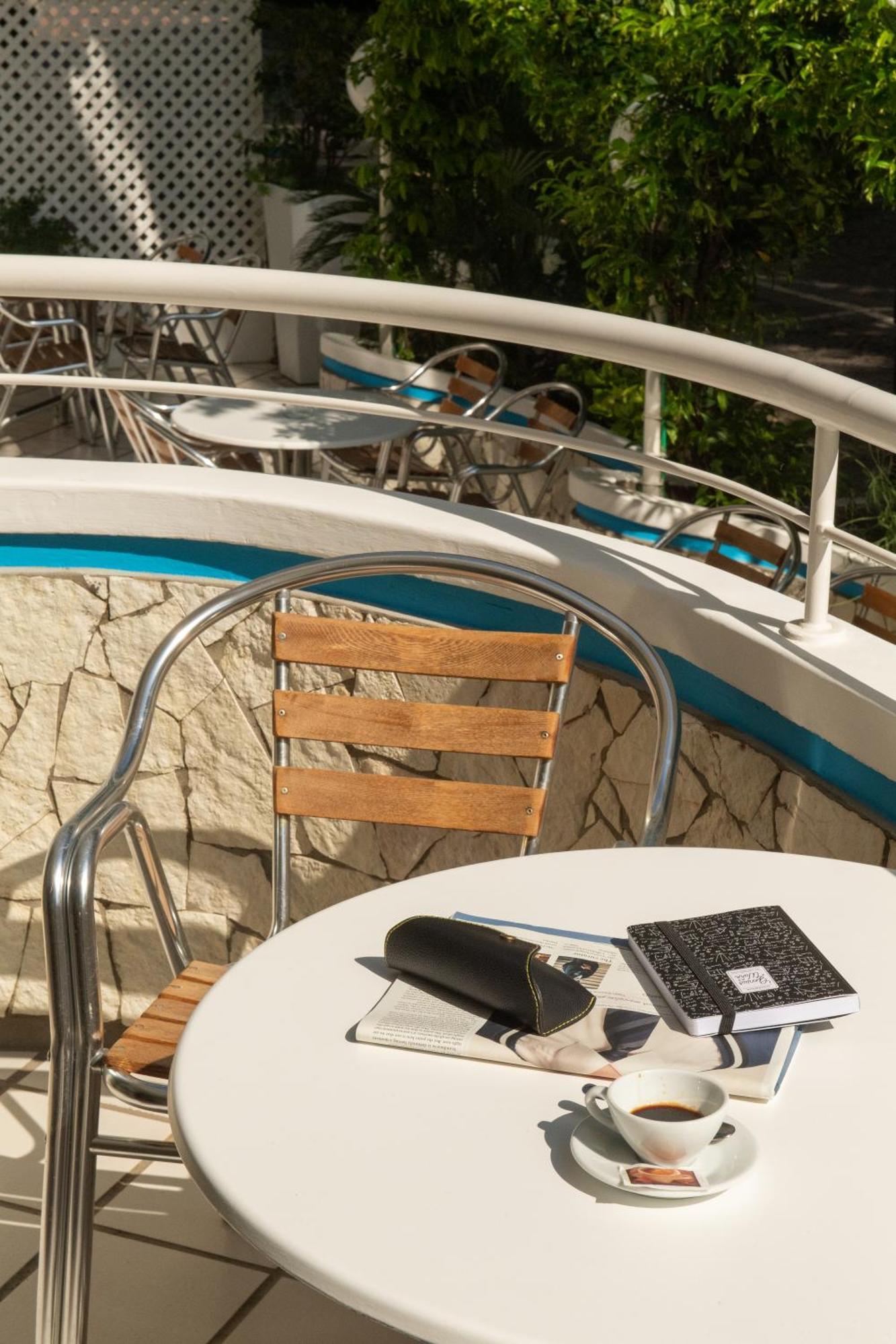 Hotel Altair Misano Adriatico Esterno foto