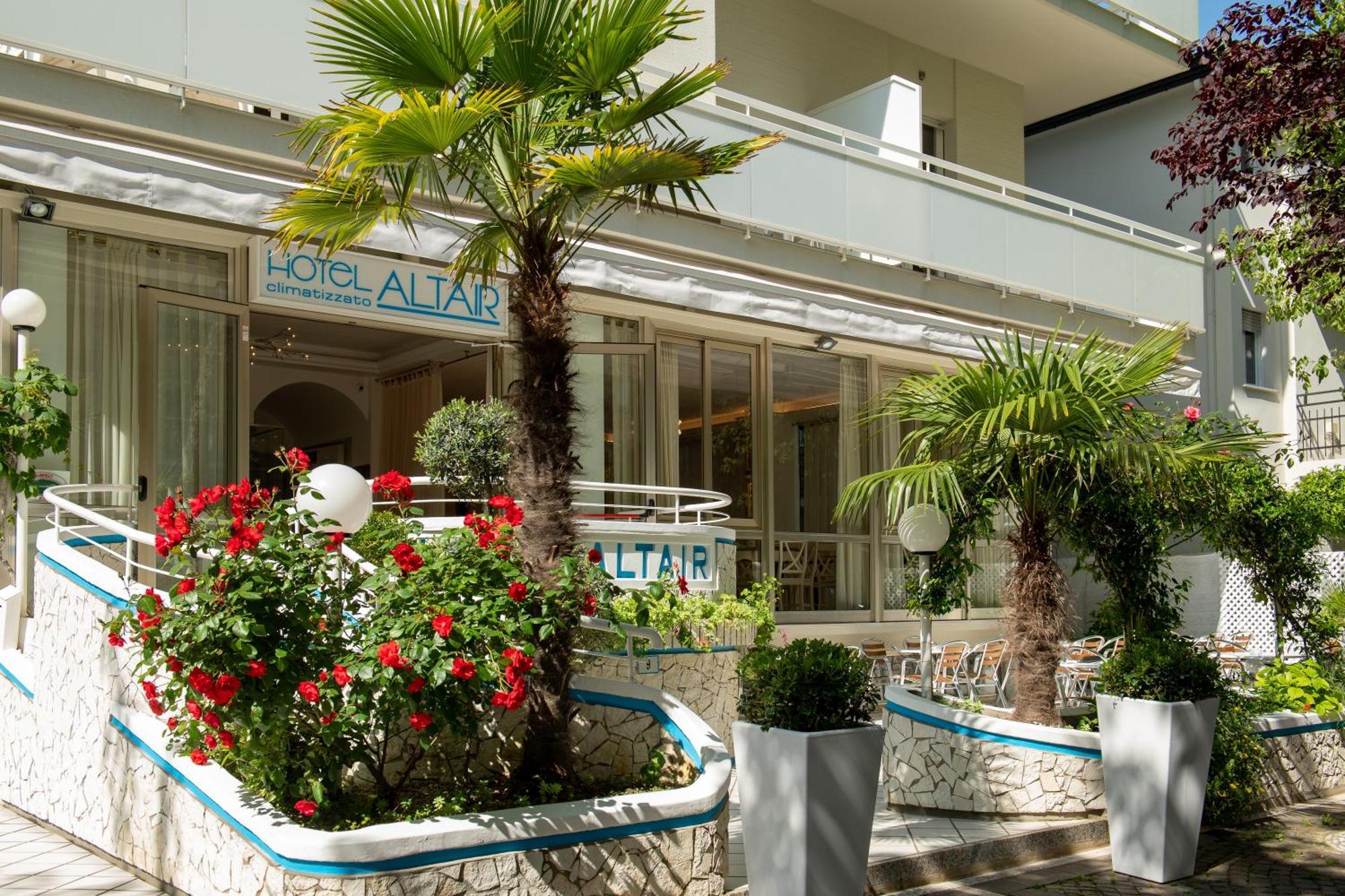 Hotel Altair Misano Adriatico Esterno foto